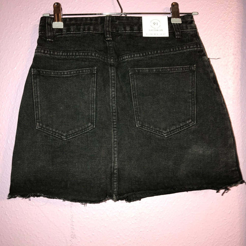 Black denim miniskirt - Picture 2 of 3